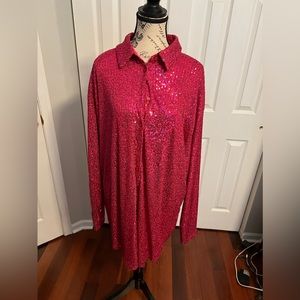 Flattering & comfortable. Wear it loose or add a belt to snitch the waist.